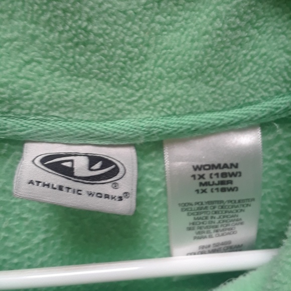 Fleece jacket - Picture 3 of 3